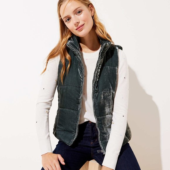 LOFT Jackets & Blazers - Loft Green Velvet Vest Size Extra Large Tall